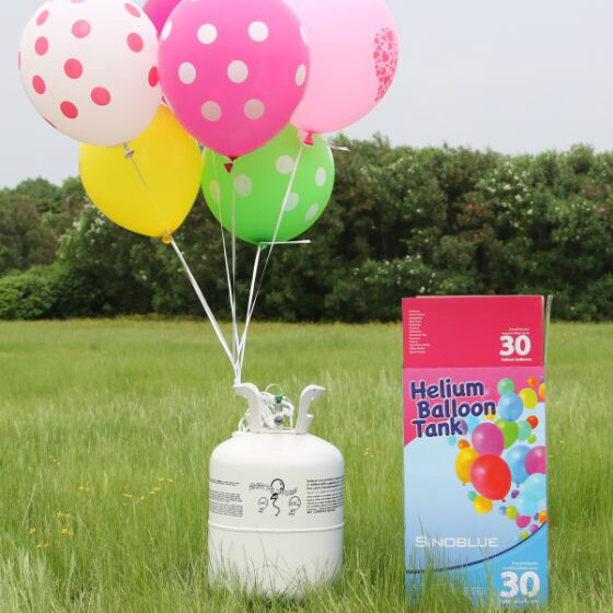 氦氣鋼瓶出口時，我們應該注意哪些事項？